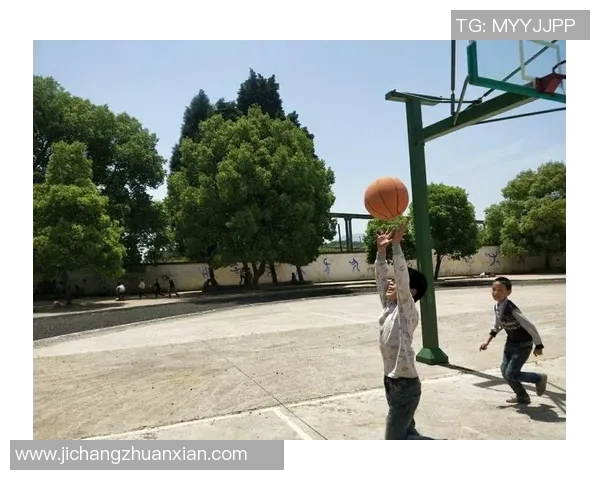 足球明星同框特效软件助你轻松制作精彩瞬间分享快乐时光